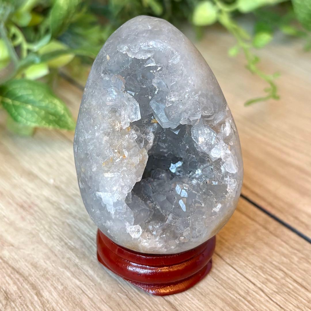 淡青の結晶が包み込む セレスタイト 卵形クラスター/パワー ストーン 天然石
