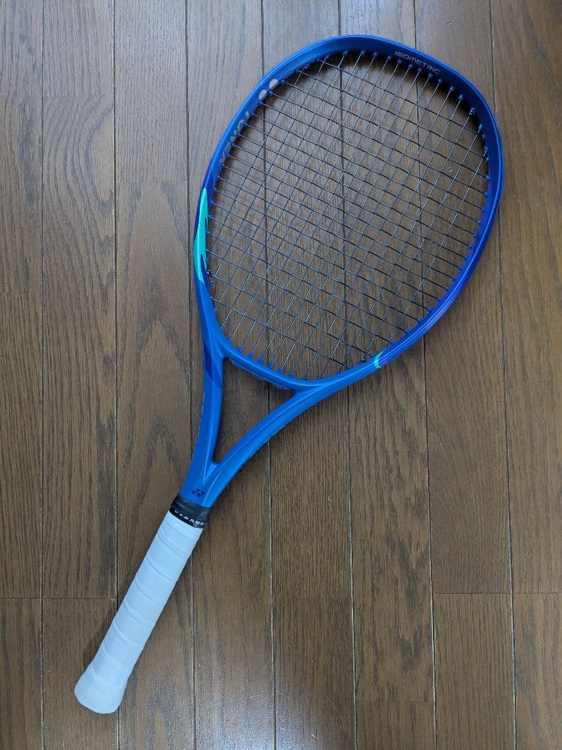 ヨネックス EZONE 100 グリップ3