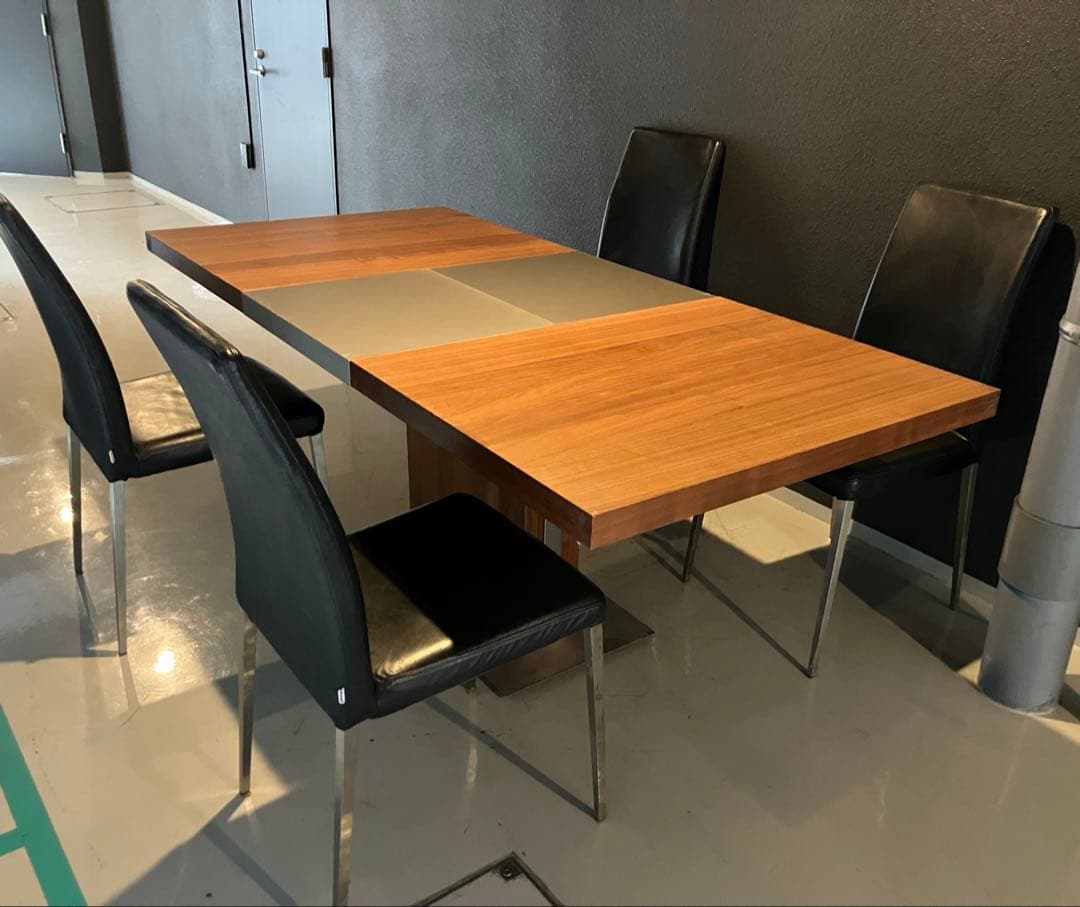 ボーコンセプトOcca Bariテーブル / nicoチェア ダイニングセット