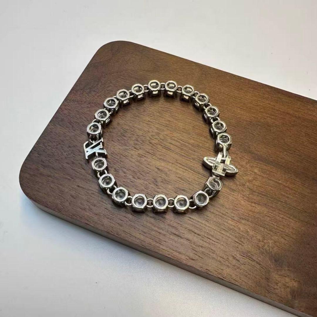 Louis Vuitton シルバーブレスレット 新品同様