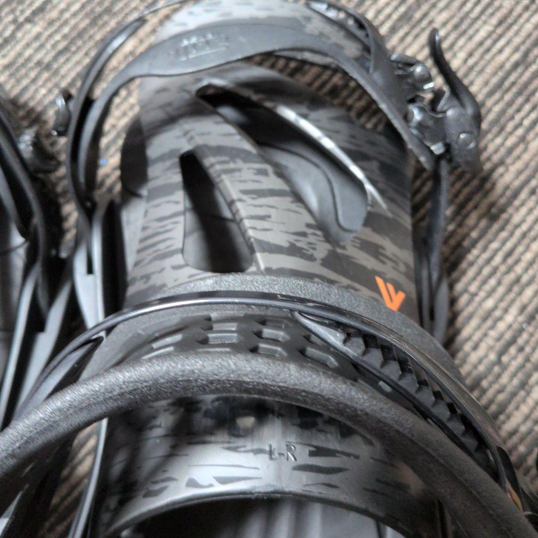 スノーボードビンディング ブラック/グレー