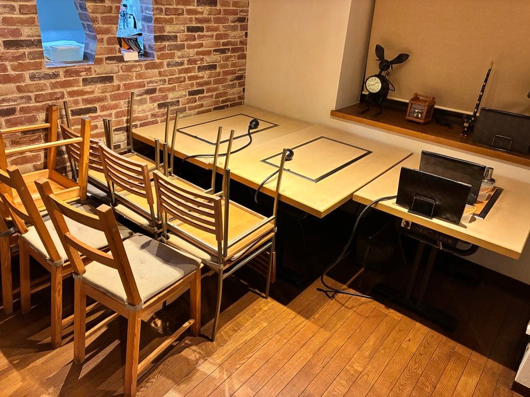 【ヒ6295、直接引き取り】鉄板テーブル3台、椅子セット(お好み焼き)