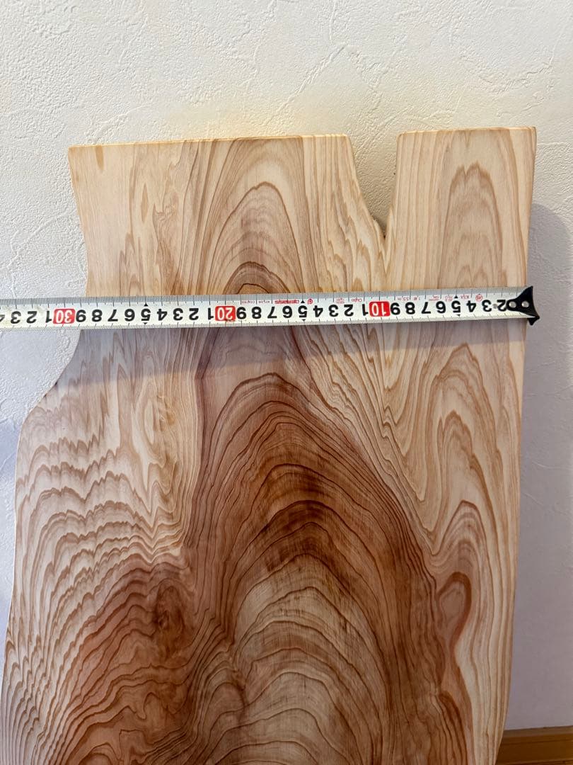 天然杉一枚板ローテーブル蜜蝋ワックス仕上げ‼️