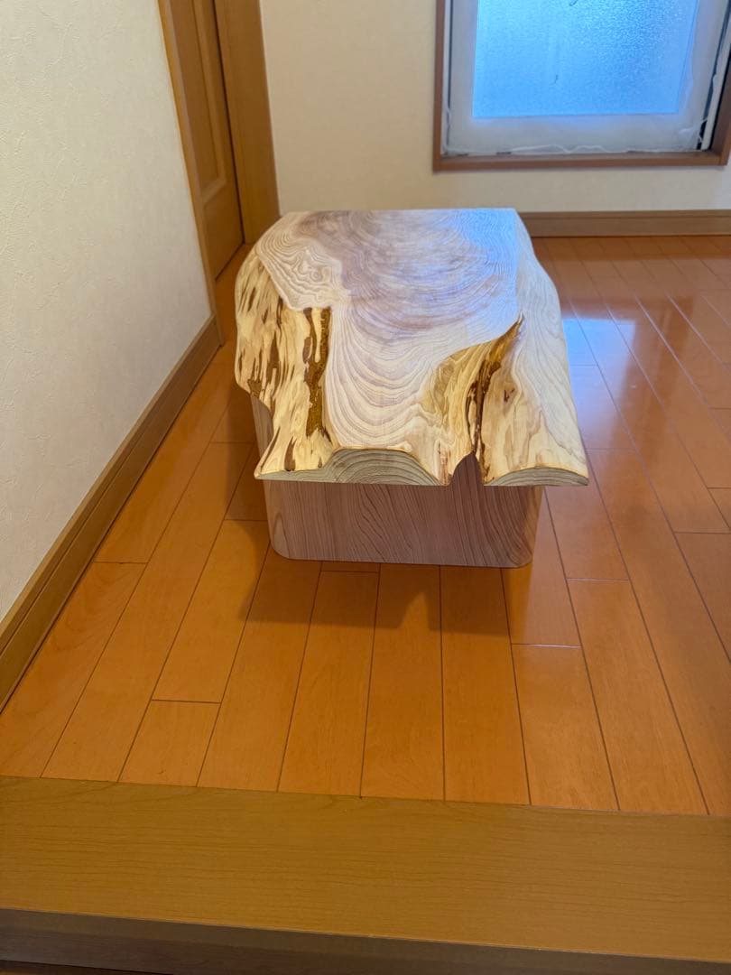 天然杉一枚板ローテーブル蜜蝋ワックス仕上げ‼️