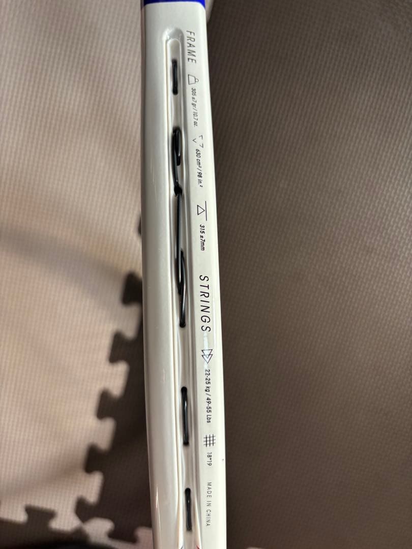 テクニファイバー　T-FIGHT 305g 98in²