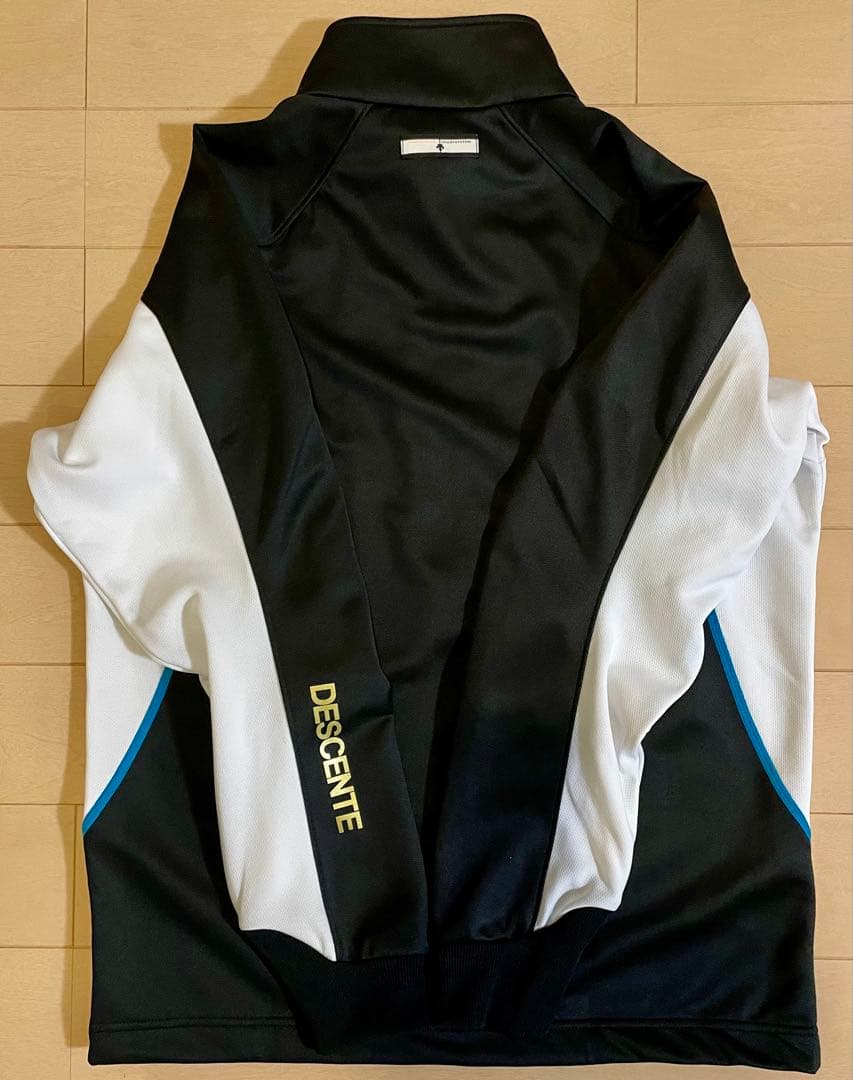2*8様 デサント　ジャージ　上下セット　Lサイズ（SDW1211 SDT121