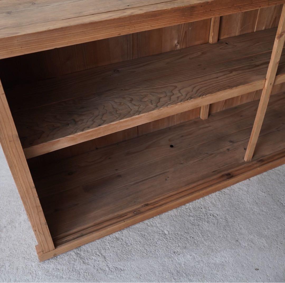 食器棚カウンター