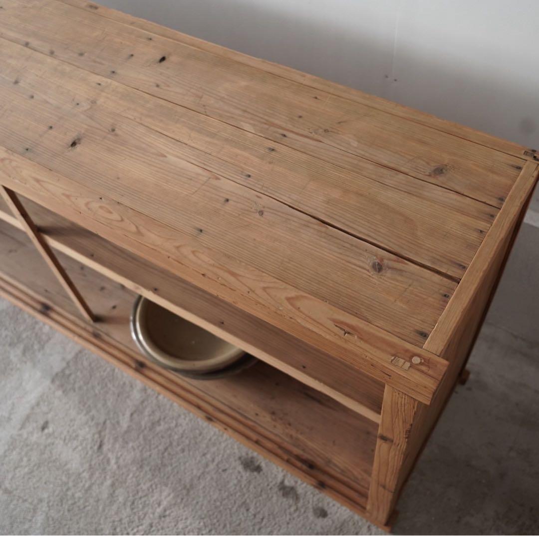 食器棚カウンター