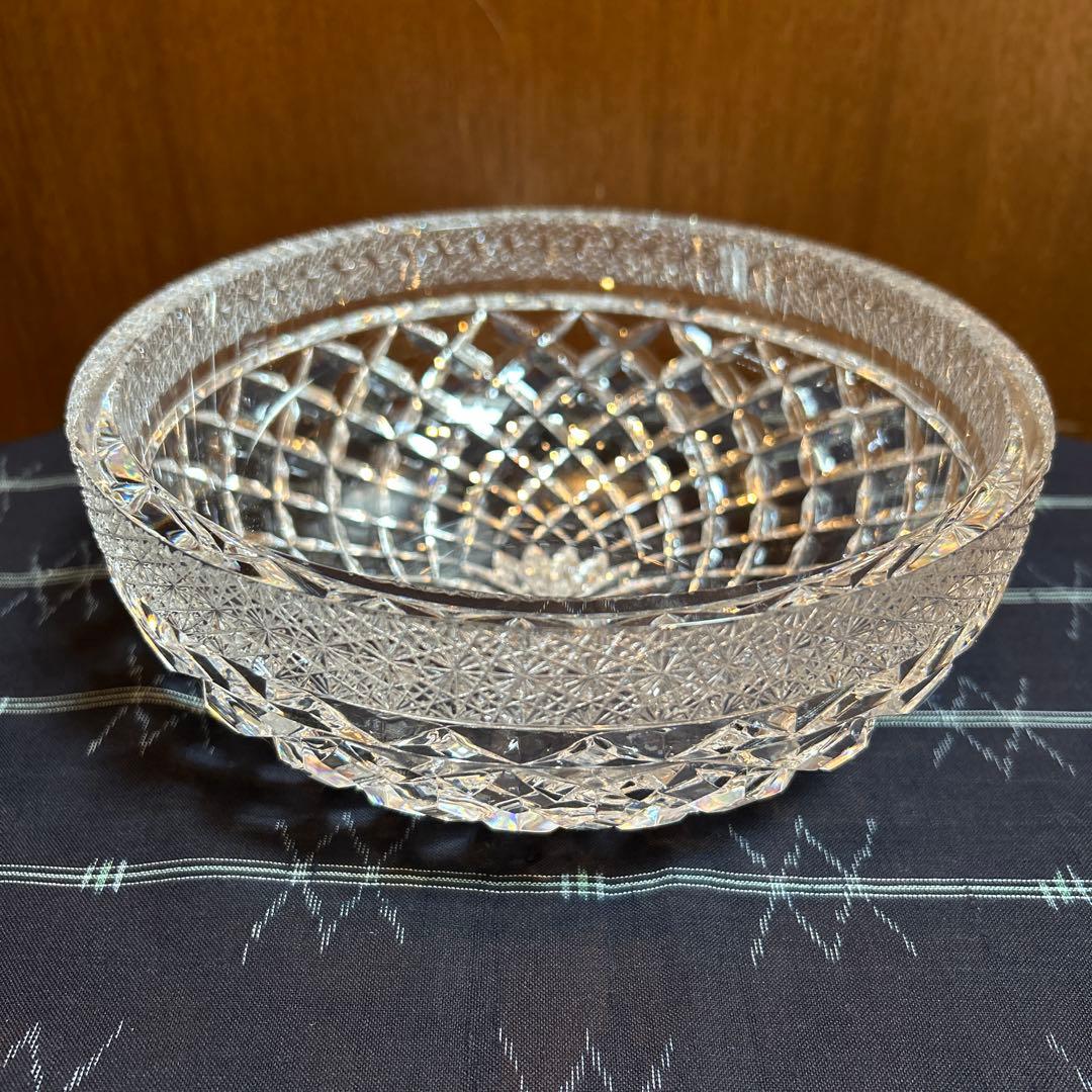美品未使用HOYA 矢来菊繋ぎ切子 中型ボウル/サラダボウル　クリスタルガラス