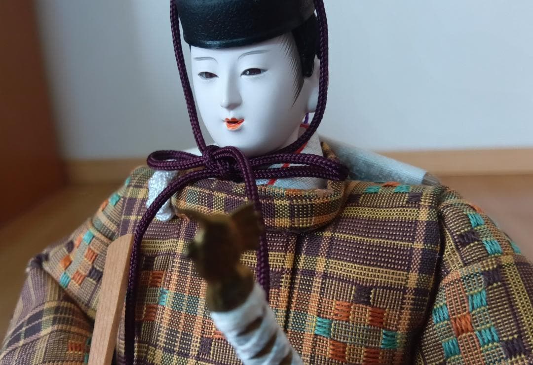 雛人形 親王床飾り 1体サイズ　縦横20センチ×高さ16センチ
