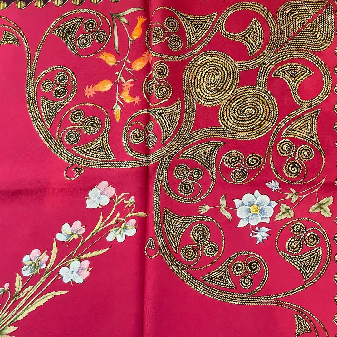 HERMES エルメス スカーフ カレ90 ARABESQUES アラベスク 花
