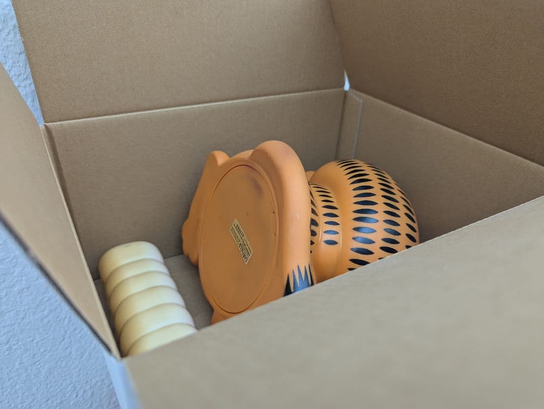 レア【ガーフィーの元はビンテージな電話機を置物として…(1992/中古)】