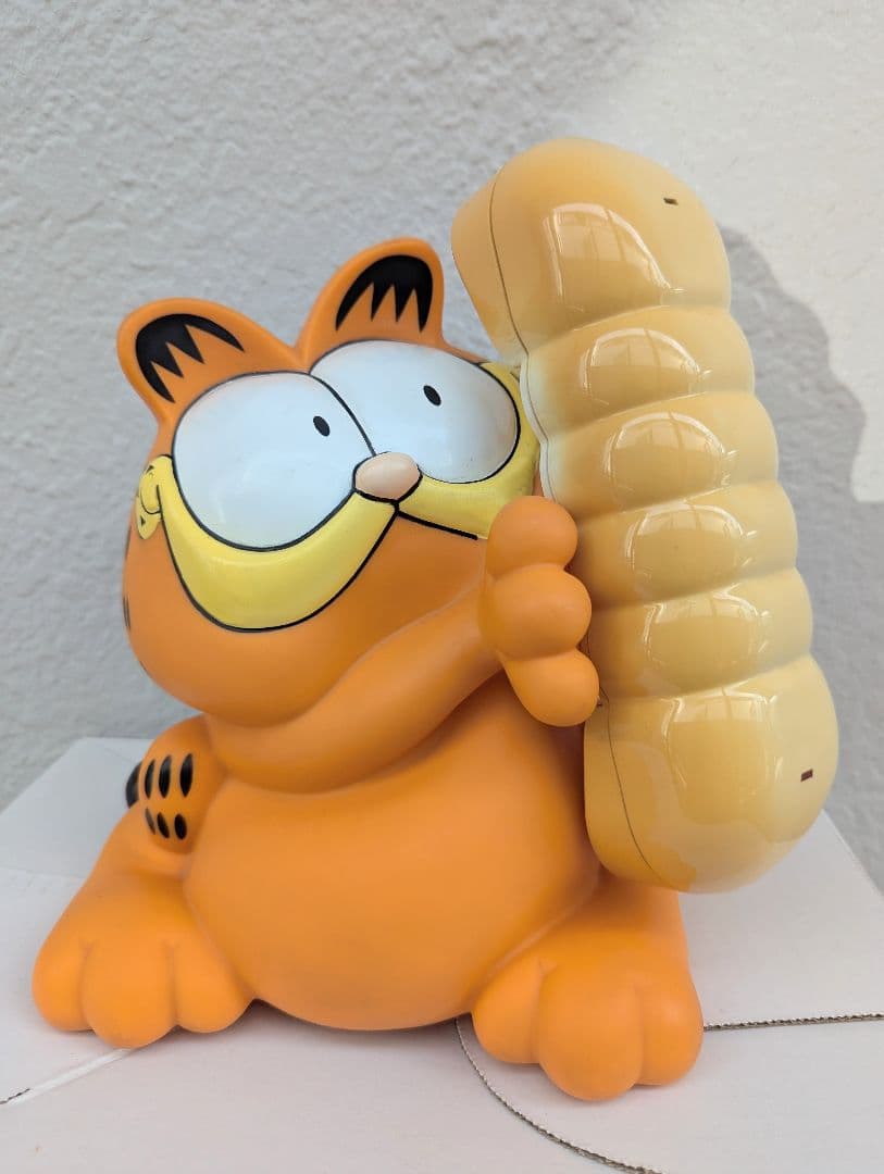 レア【ガーフィーの元はビンテージな電話機を置物として…(1992/中古)】