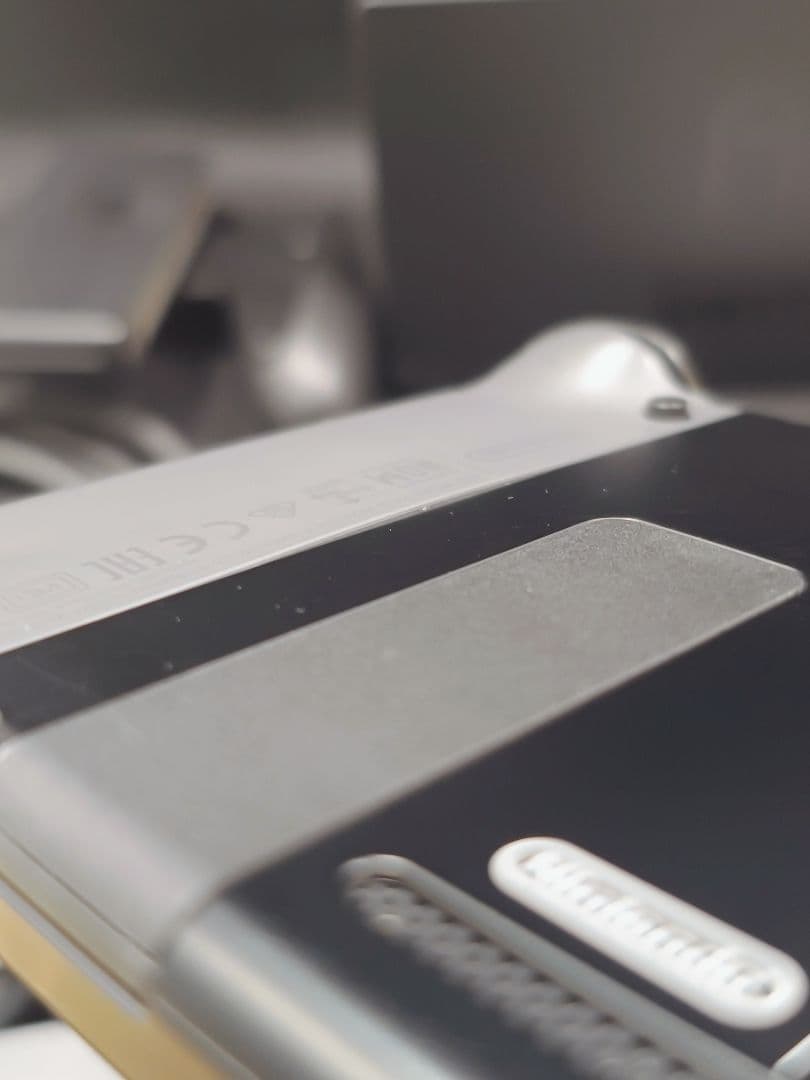 Nintendo Switch 本体 多言語対応