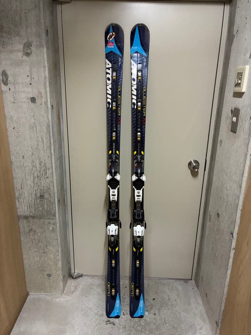 Atomic Bluester AX スキー 184cm