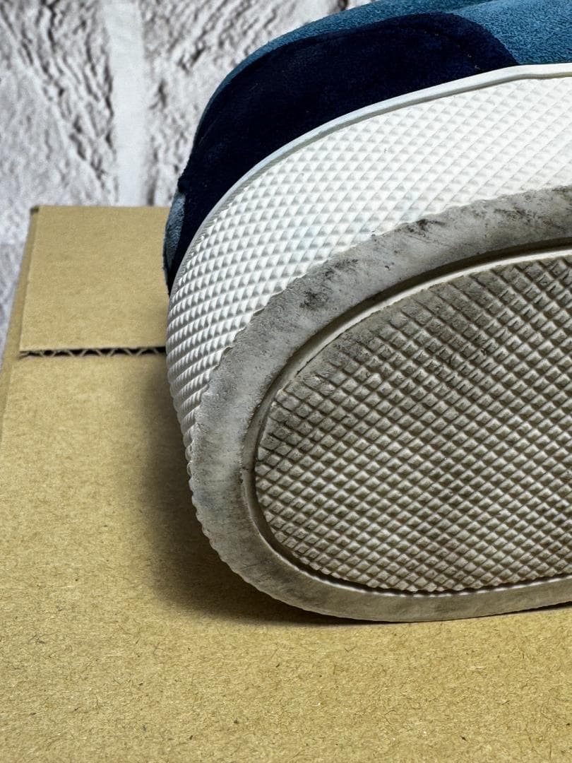 ボッテガヴェネタ　スニーカー　水色 ライトブルー　ｗ5025-1014-④ー①