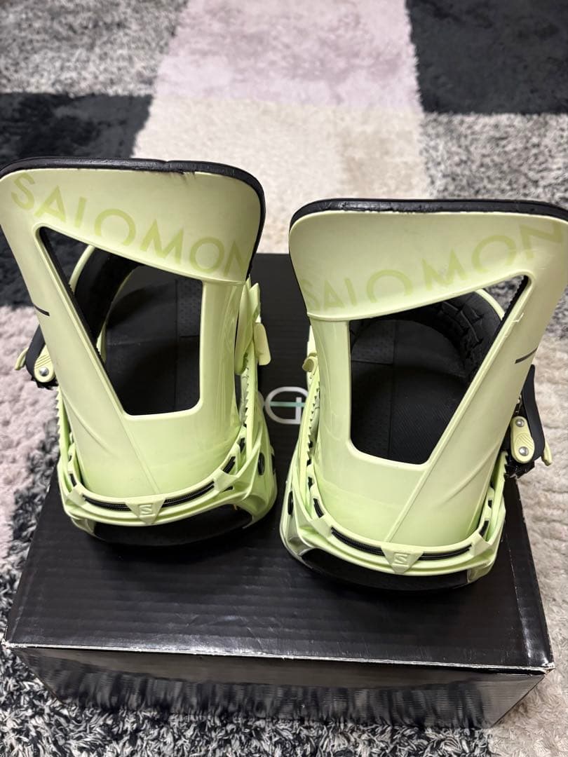 SALOMON スノーボードビンディング ホログラム　HOLOGRAM S