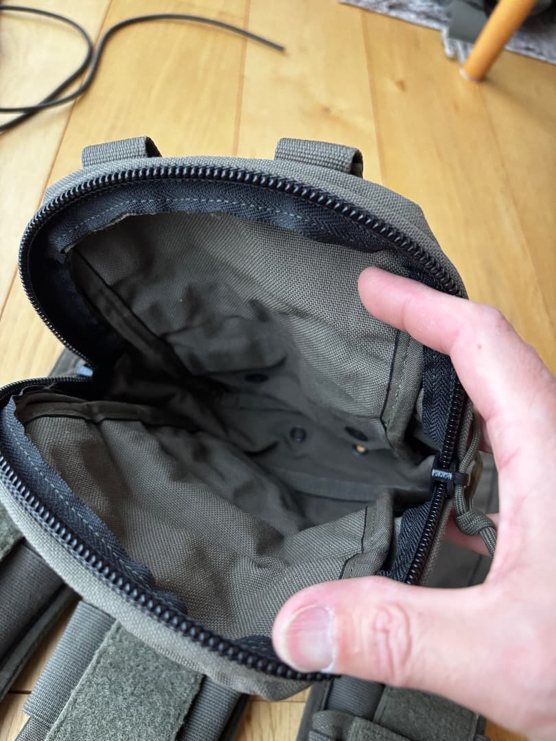 DAIAMOND BACK TACTICAL 　プレートキャリア