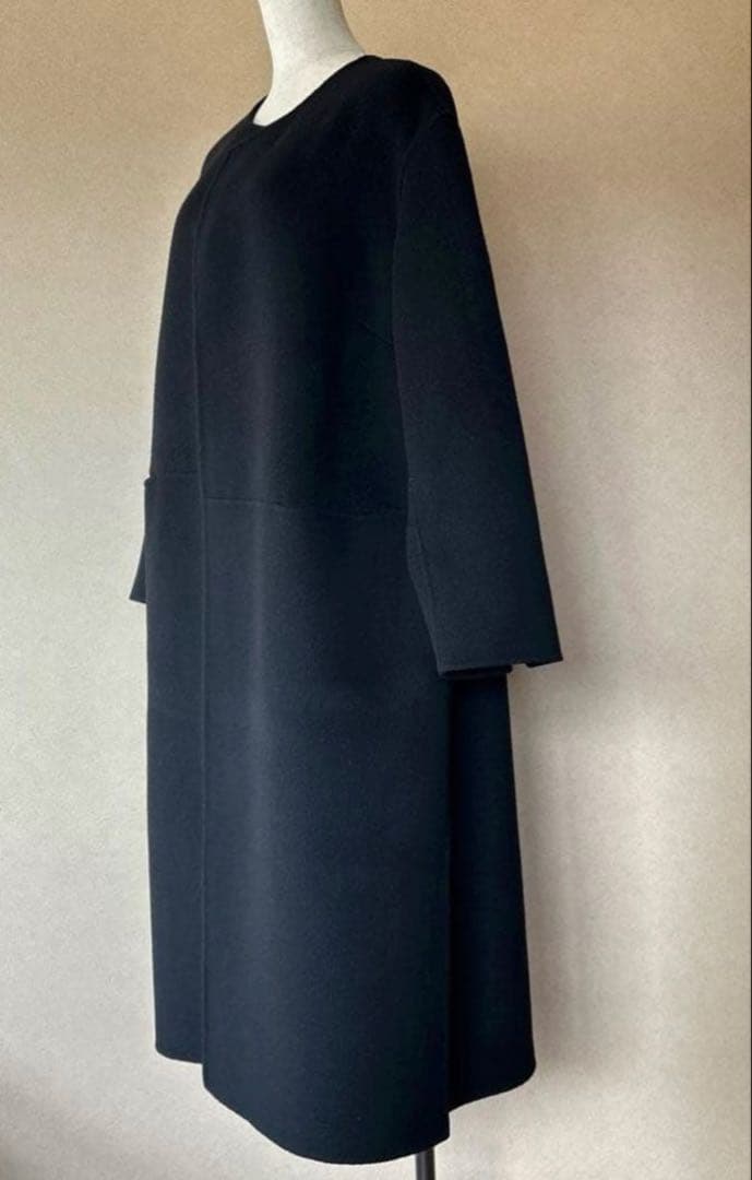 【美品】ミューズドゥーズィエムクラス　ノーカラーリバーロングコート36