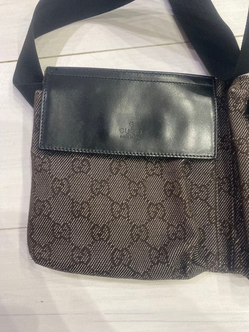 M*3様 GUCCIショルダーバック