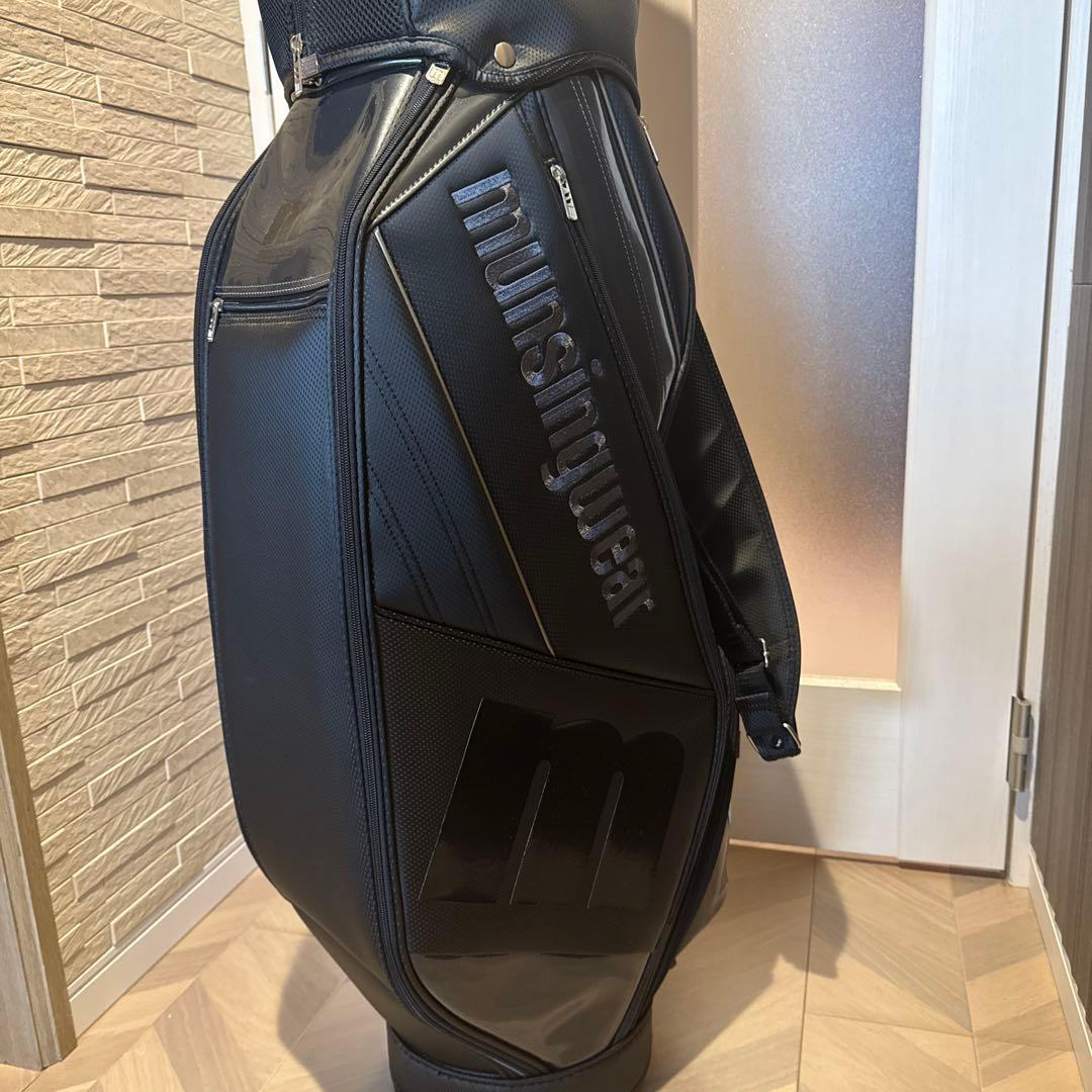 g*n様 マンシングウェア ブラックキャディバッグ《新品未使用》