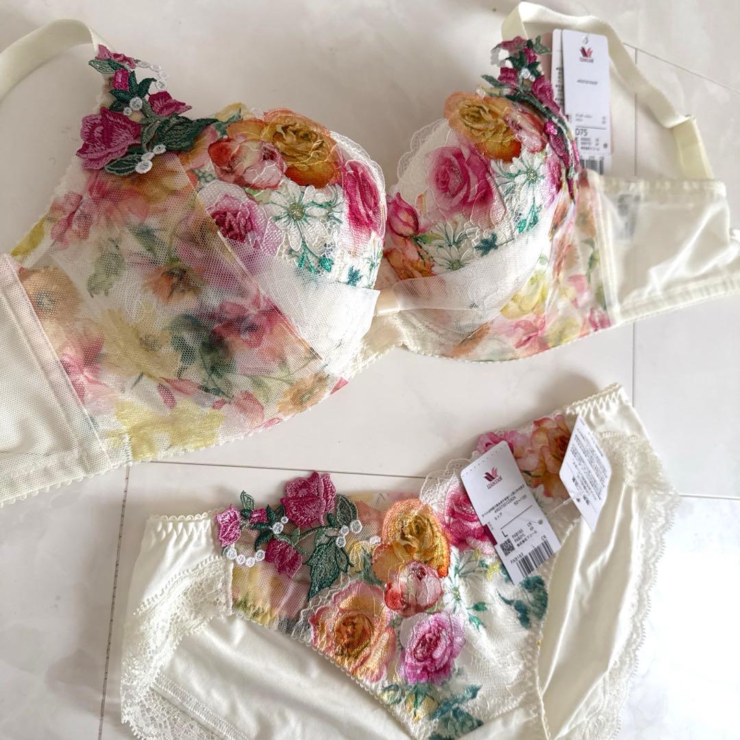 ☆ワコール リボンブラ D75・Ｌ☆