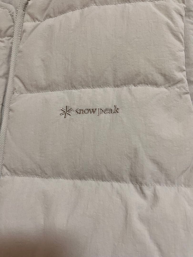 【Peak】ランドウィメンズ ライトウェイトダウンベスト 海外限定モデル