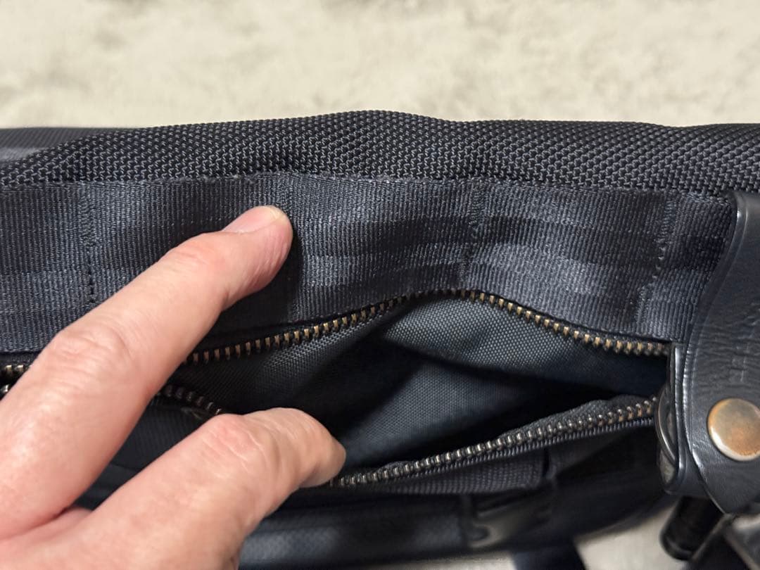 ポーター　ヒート　メッセンジャーバッグ（S） 703-07968