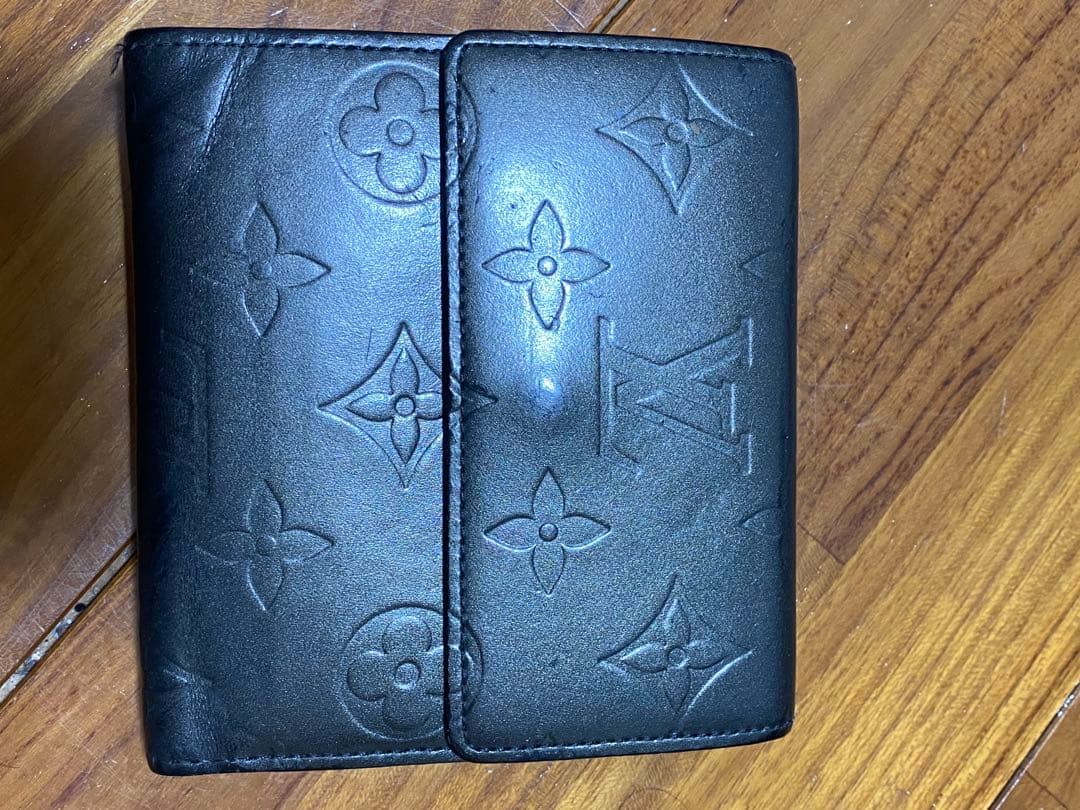 Louis Vuitton ヴェルニ　マット　Wホック