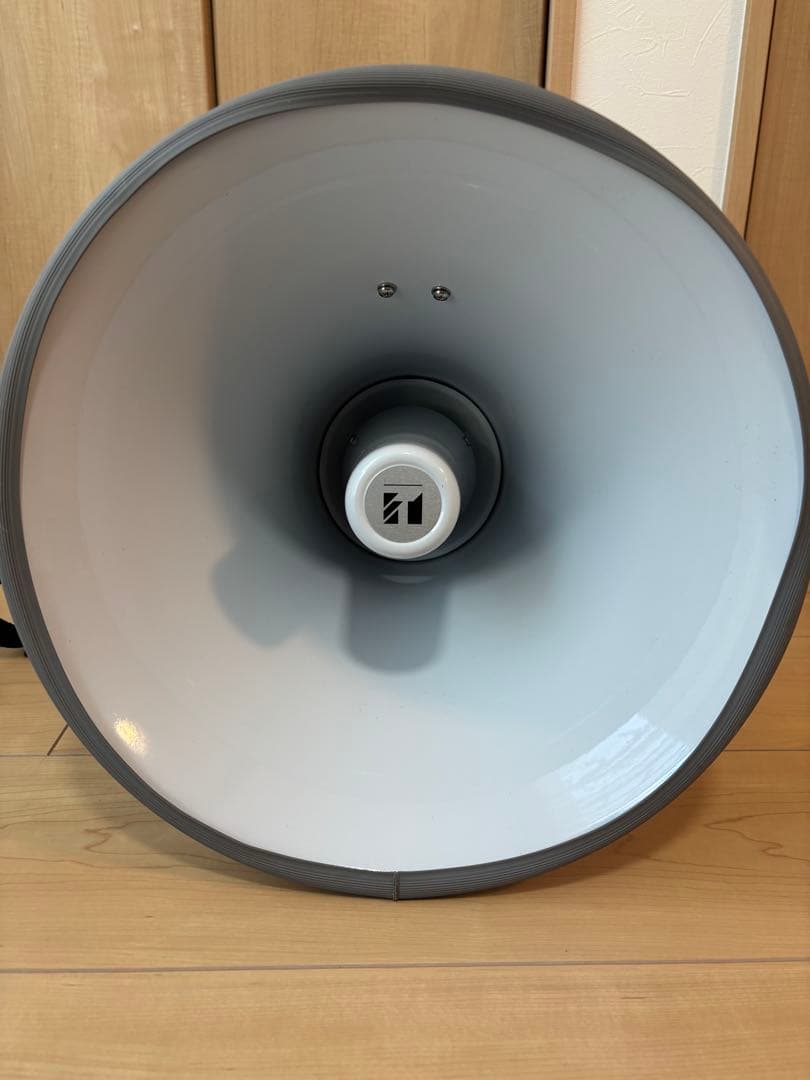 TOA ショルダー型メガホン 拡声器　ER-2130W 電池・付属品あり