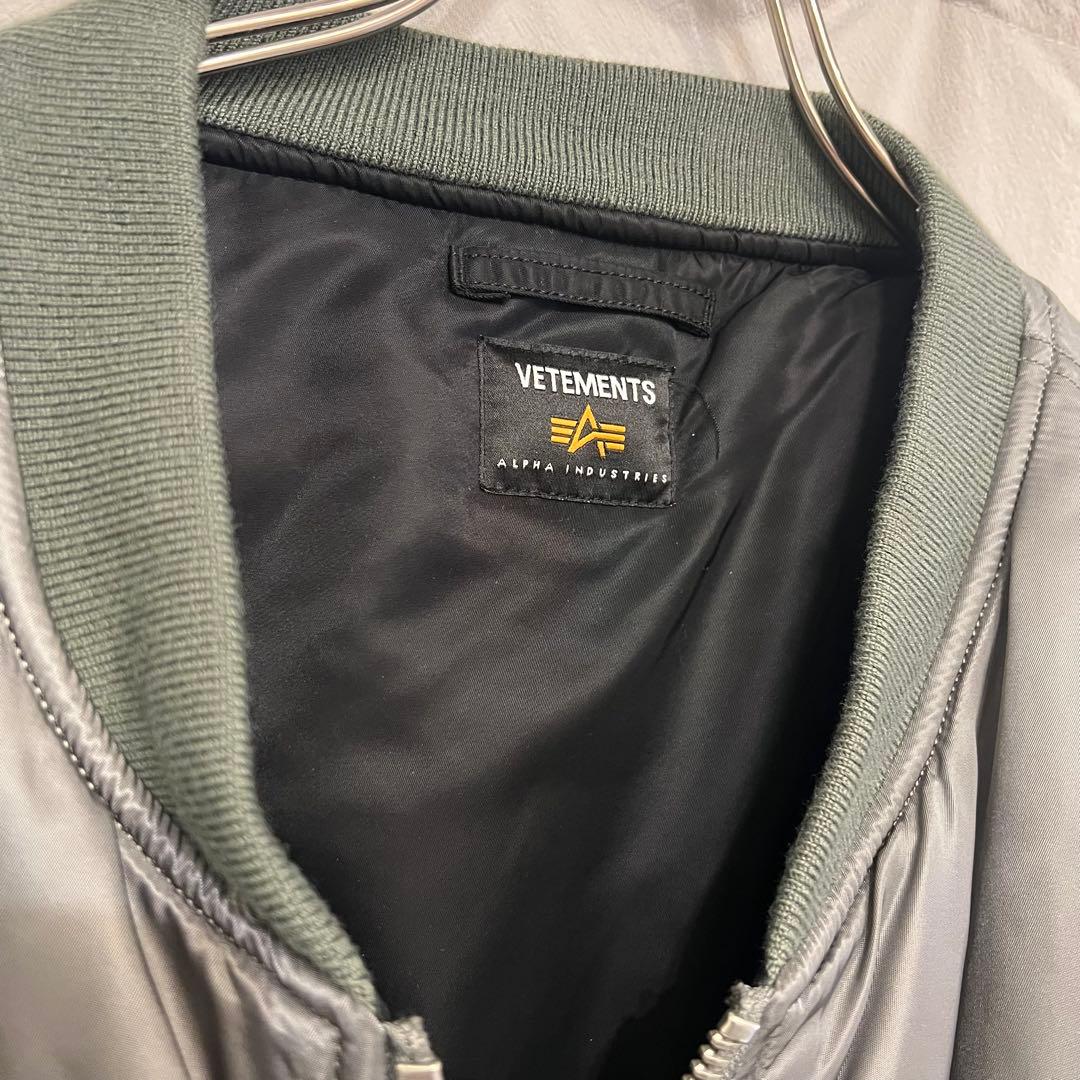 VETEMENTS ヴェトモン リバーシブルエンジェルボンバー Lサイズ 美中古