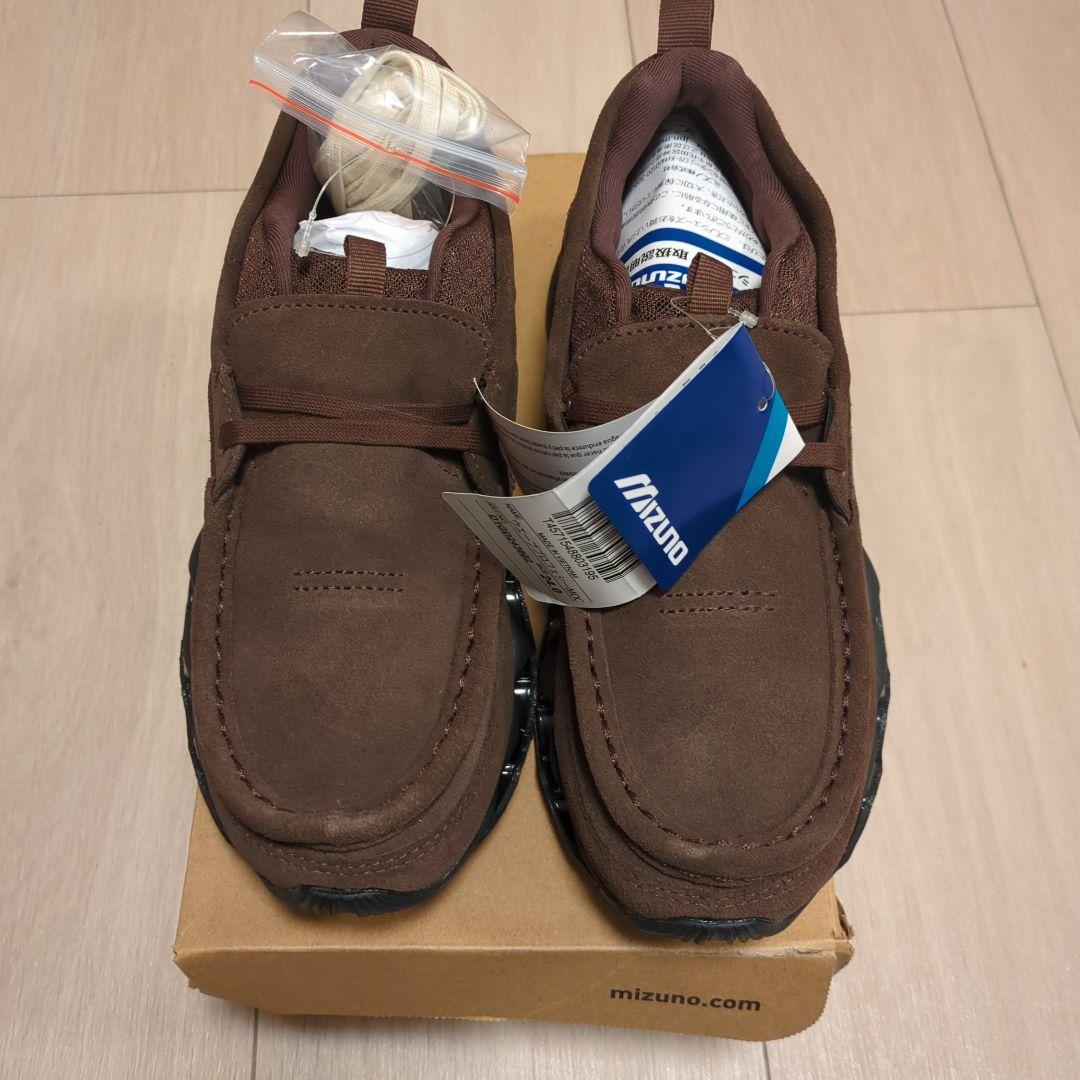 MIZUNO　Wave Prophecy Moc　24センチ