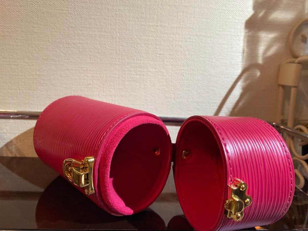 ルイヴィトン　トラベルケース　フレグランスボトルケース