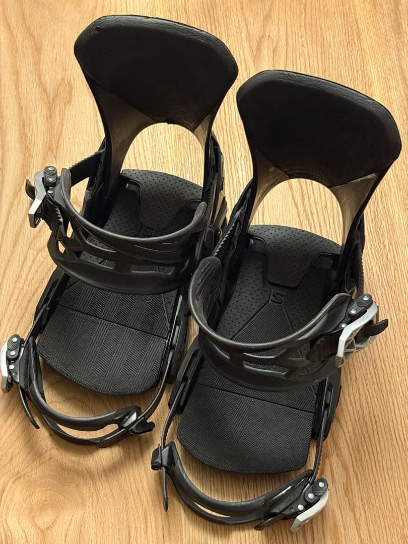 Salomon district サロモン ディストリクト バインディング