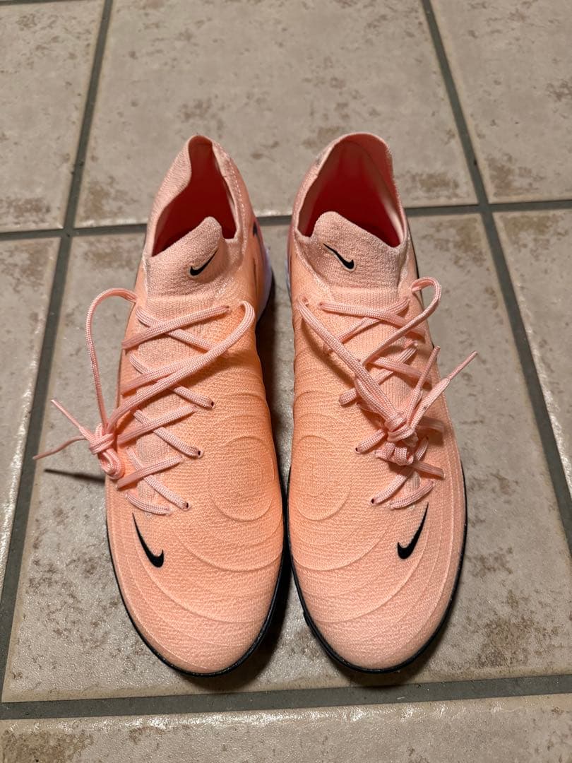 ナイキリアクトファントムGX2プロTF（ピンク✖️ブラック）