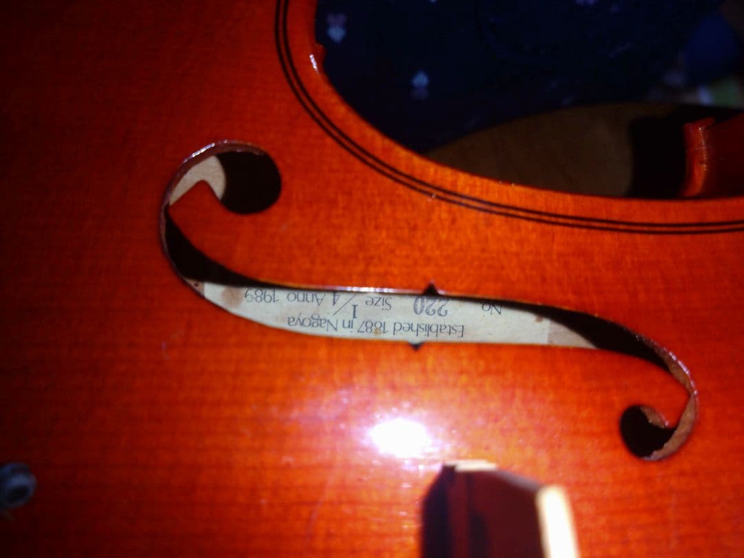 バイオリン SUZUKI スズキ 220 1/4 弓＆肩当て付き