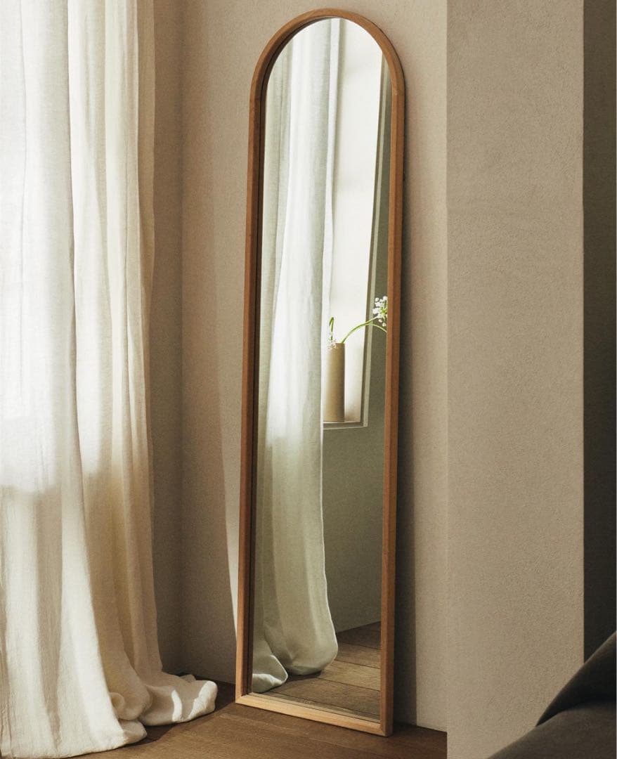 ZARA  スタンドミラー