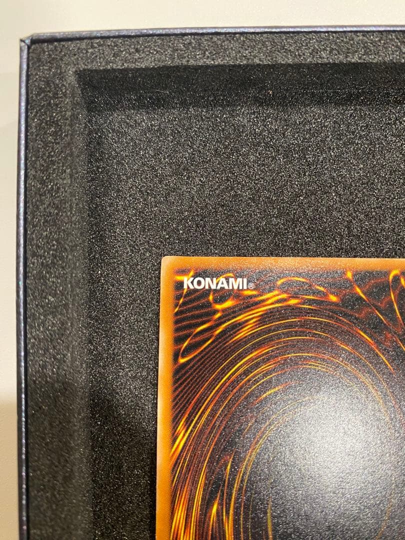 モ*コ様 遊戯王　美品　ダークネクロフィア　レリーフ　アルティメットレア