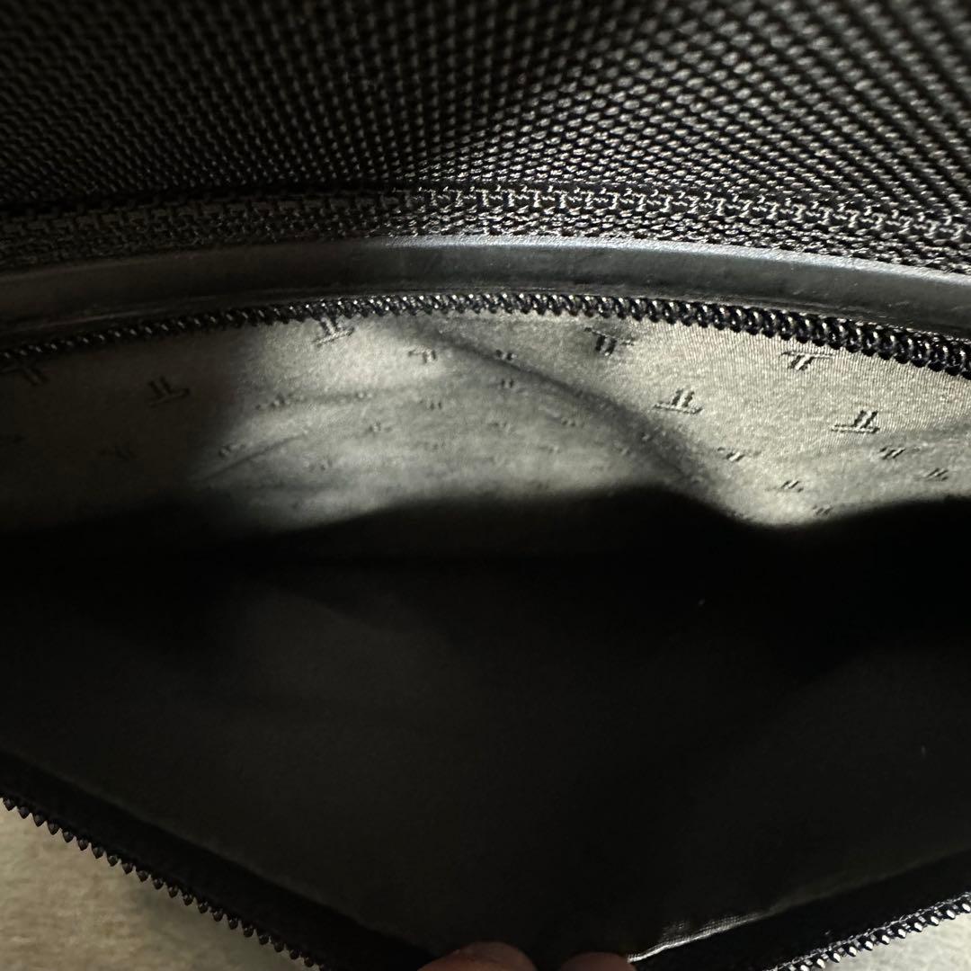TUMI トゥミナイロン カーフ レザー キャリーケース　ビジネスかばん