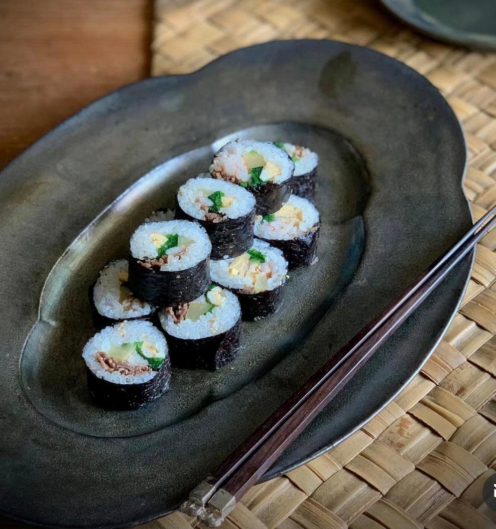 安藤雅信　オランダ四弁オーバル輪花皿 L（白マット釉）新品