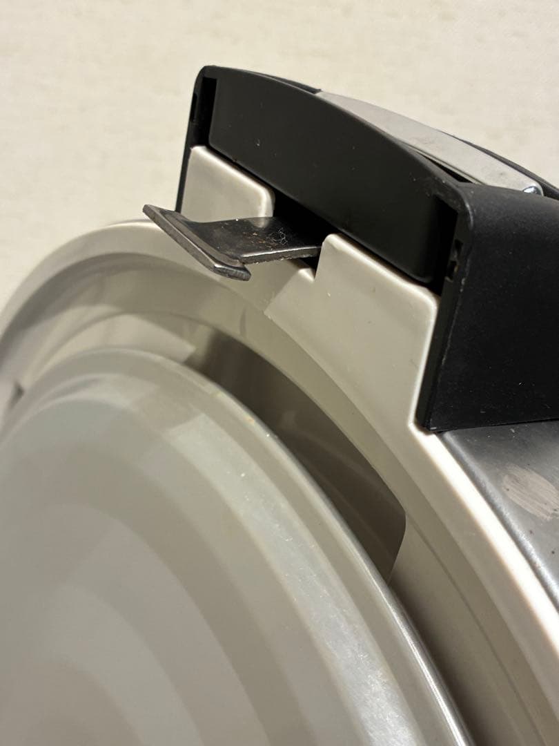 [美品] 2024年製 テンポス TEMPOS 保温ジャー TBHJ-300S