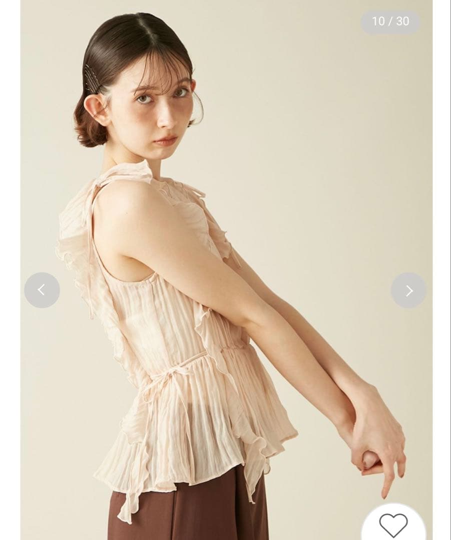 LILYBROWN 新作 フリルシャーリングブラウス　ピンク