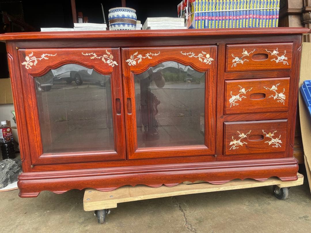 eacc螺鈿細工　テレビボード　収納家具　螺鈿家具　中国美術　ガラスケース