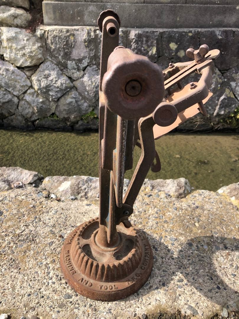 NAGOYA HATAYA 畑屋 自転車 リム振れ取り台 リム調整台 (B18)