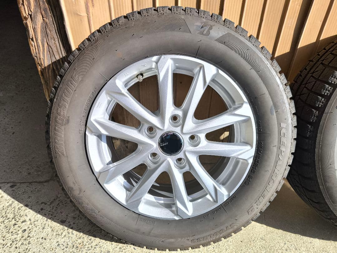 ミニバン 195/65 R15 スタッドレス 23年製