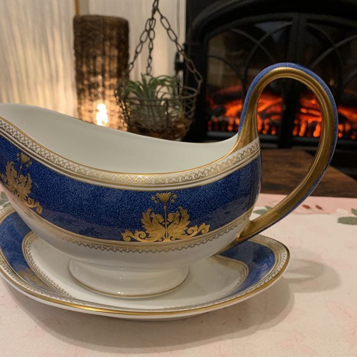 ウェッジウッド コロンビア　パウダーブルー　ソースボード　ソースポット