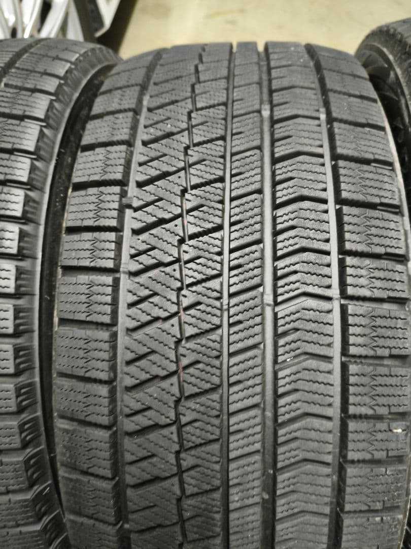 245/45R17 BRIDGESTONE BLIZZAK VRX2 4本