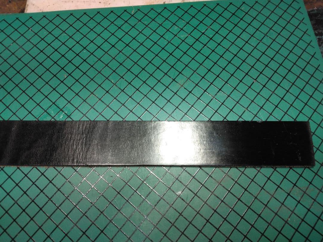 昭南ベンズレザー　スタッズベルト　ニッケル＆ブラス　アクアブルー