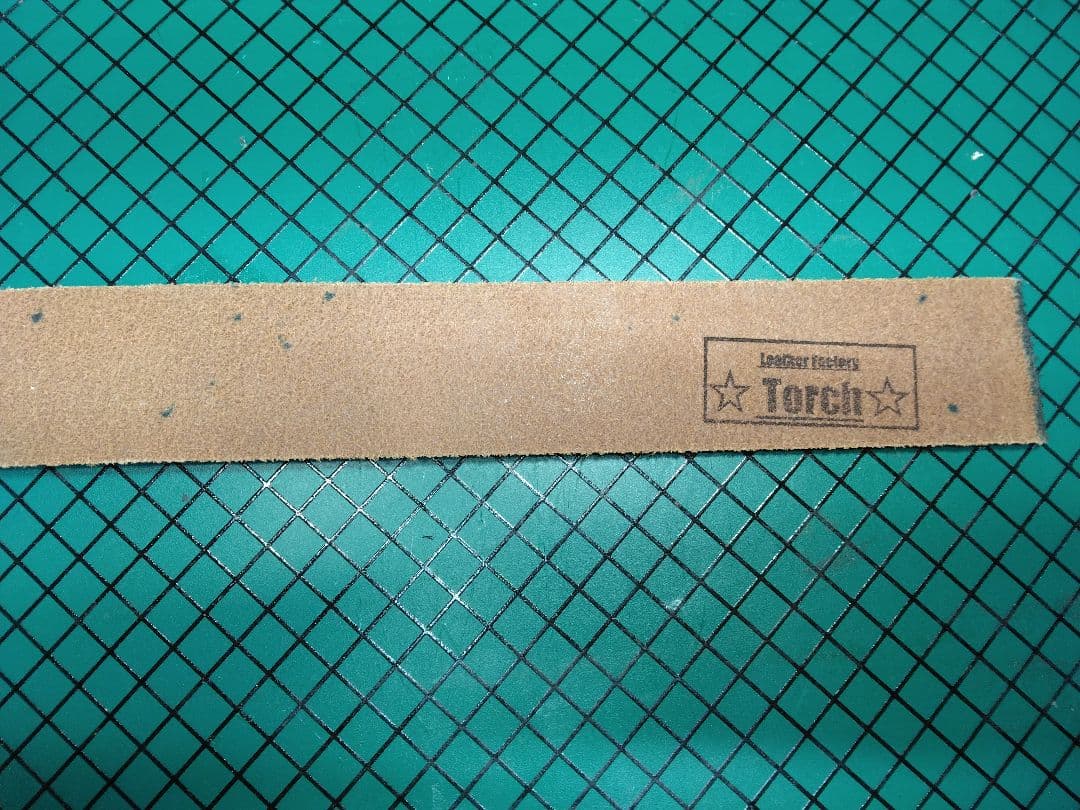 昭南ベンズレザー　スタッズベルト　ニッケル＆ブラス　アクアブルー