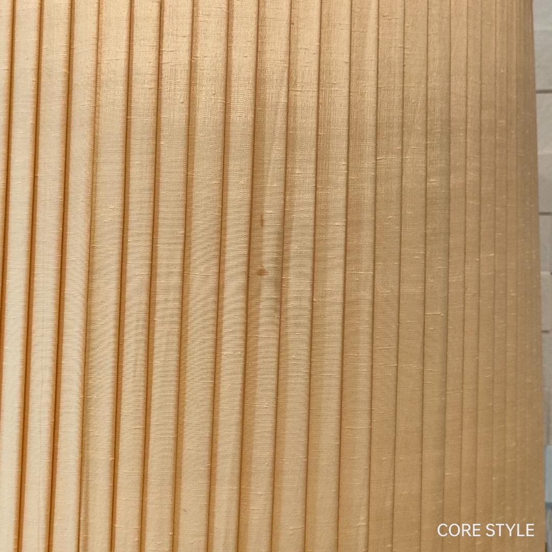 美品　アンティーク　 フロアランプ　照明　布地シェード　A8